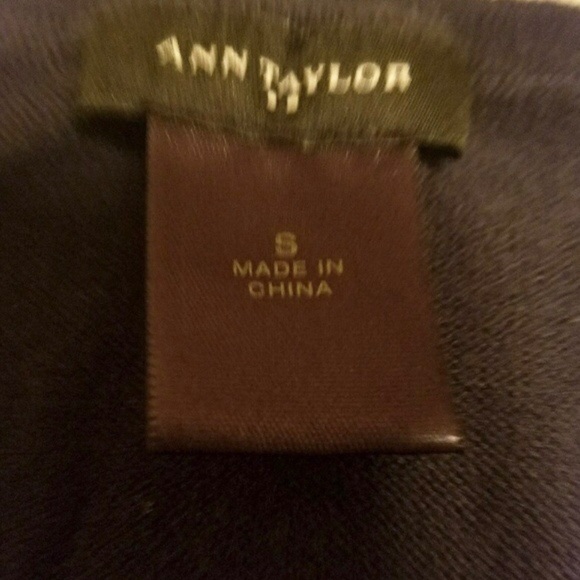 ANN TAYLOR Navy & Cream Floral Contrast Cardigan - Picture 5 of 6